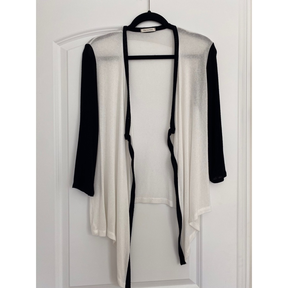 Tea N Rose | Black and White Cardigan